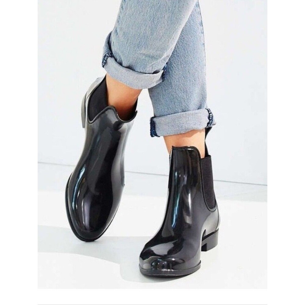 Sam Edelman Tinsley Black Patent Gloss Rubber Chelsea Boots - Size 5 Womens